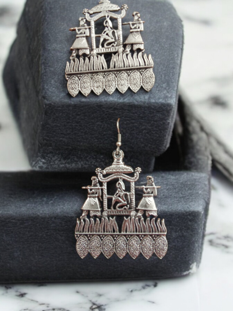 Dulhan Palki Oxidised Jhumka Earrings - Image 6