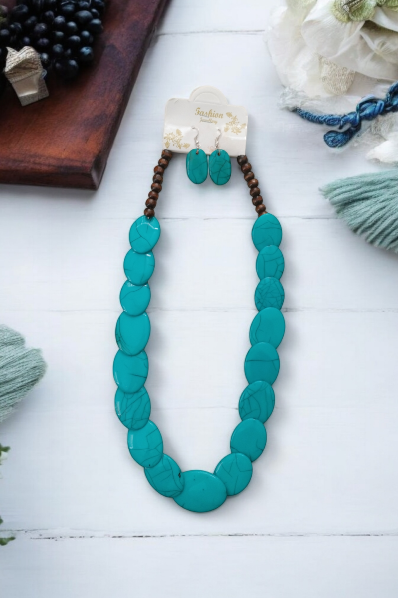 Fancy Resin Turquoise Blue Necklace Set - Image 6