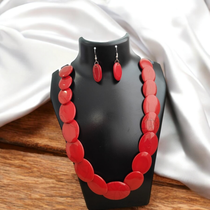 Fancy Resin Red Necklace Set - Image 3