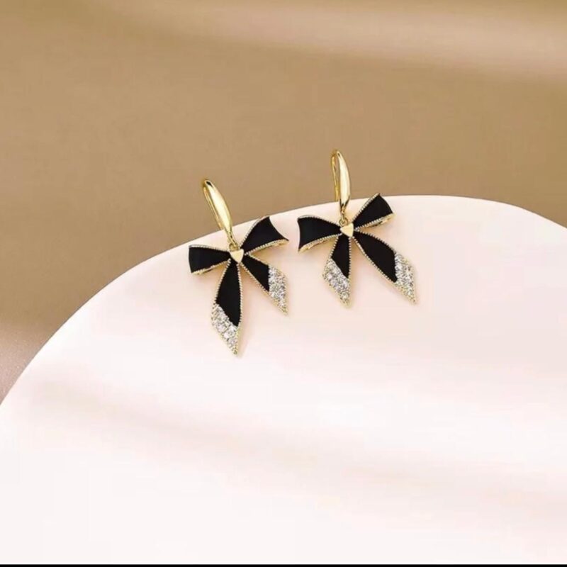 Black Bow Pookie Earring
