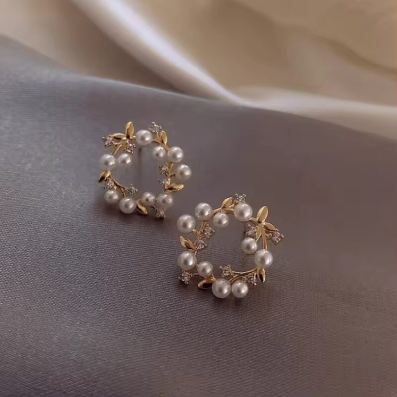 Korean Style Gold-Plated Pearl & Crystal Wreath Stud Earrings