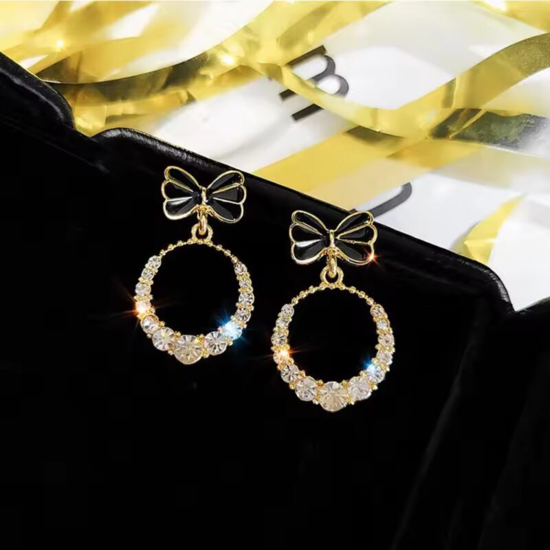Glossed-Princess Bow Earrings. - Image 3