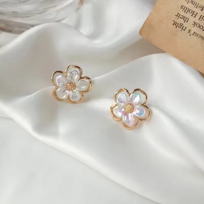 JJK 18  Trendy White Pearls Drop Hoop Korean Earrings. - Image 2