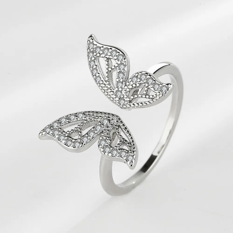 Gold-Plated Butterfly Ring with Zirconia/Rhinestones - Image 3