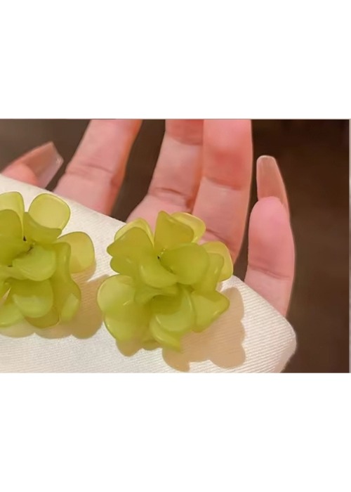 JJK 34 Green Flower Stud Earrings.