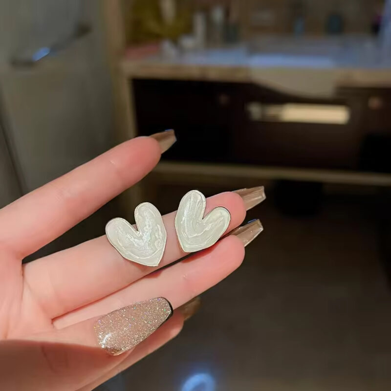 White Enamel Heart Stud Earrings. - Image 4