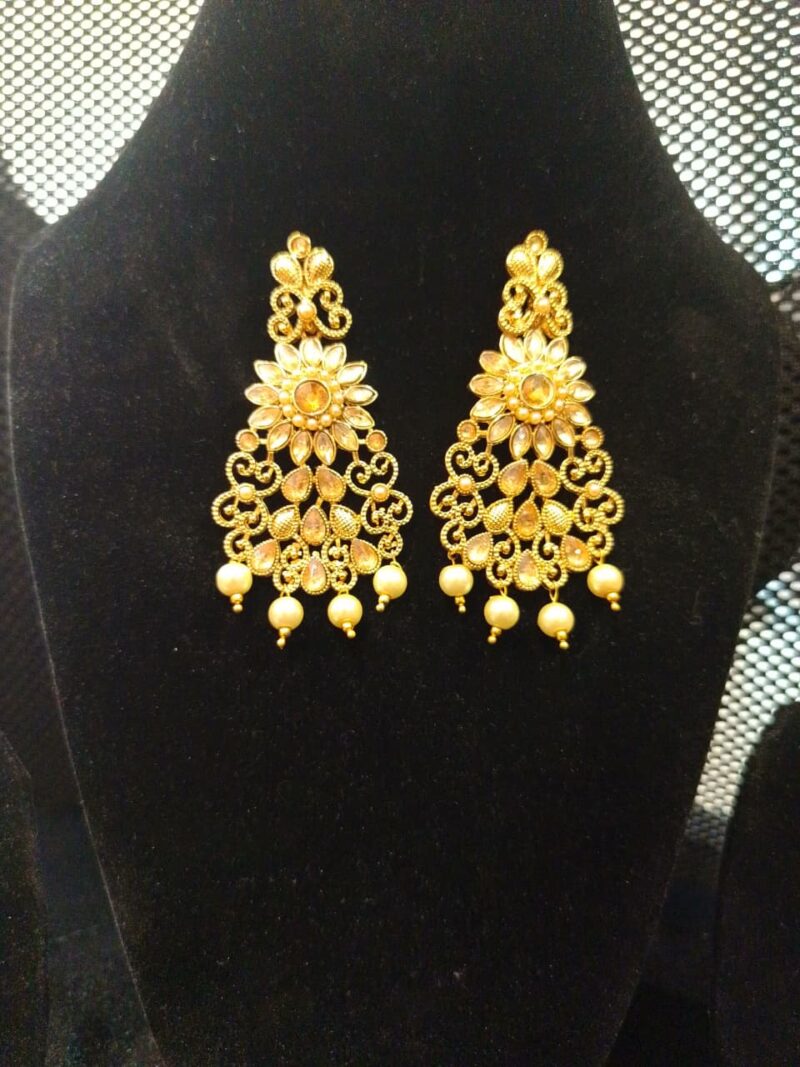 Kundan Polki Dangler Earrings with pearls - Image 2