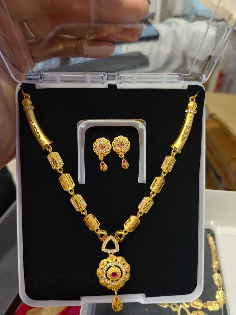 Fancyla micro polish gold-plated necklace set with matching earrings, - Image 2
