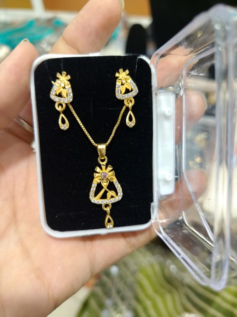 Elegant Gold-Plated Pendant Set for Women & Girls - Image 3
