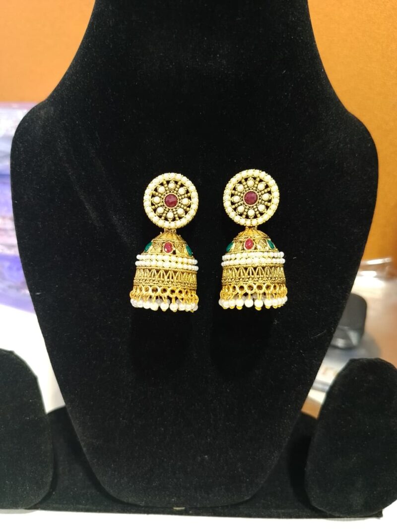 Jhumka earrings - Image 4