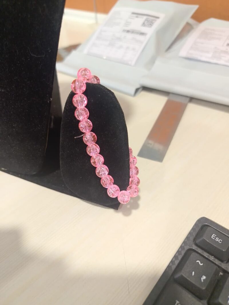 pink crackle glass bead bracelet - Image 4