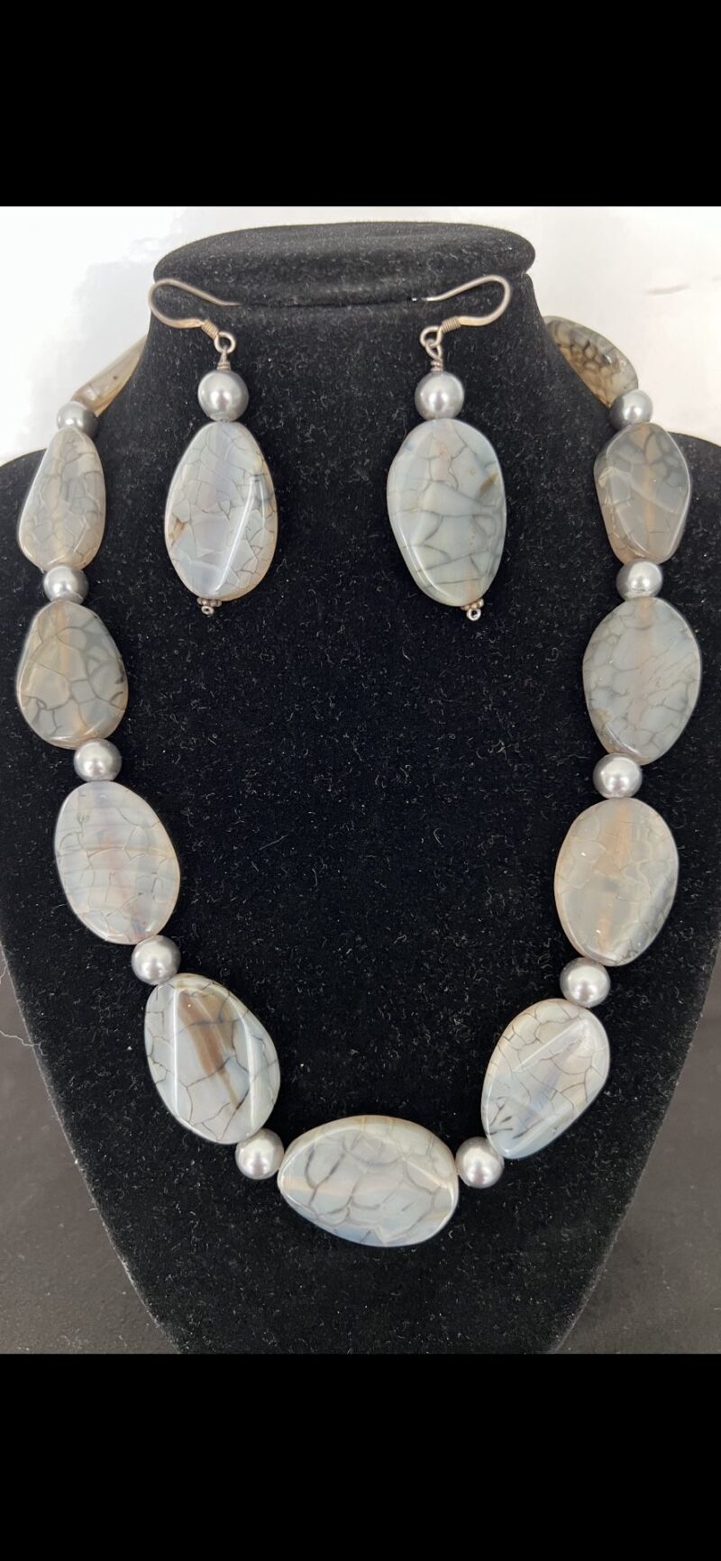 White dual tune oval styles set