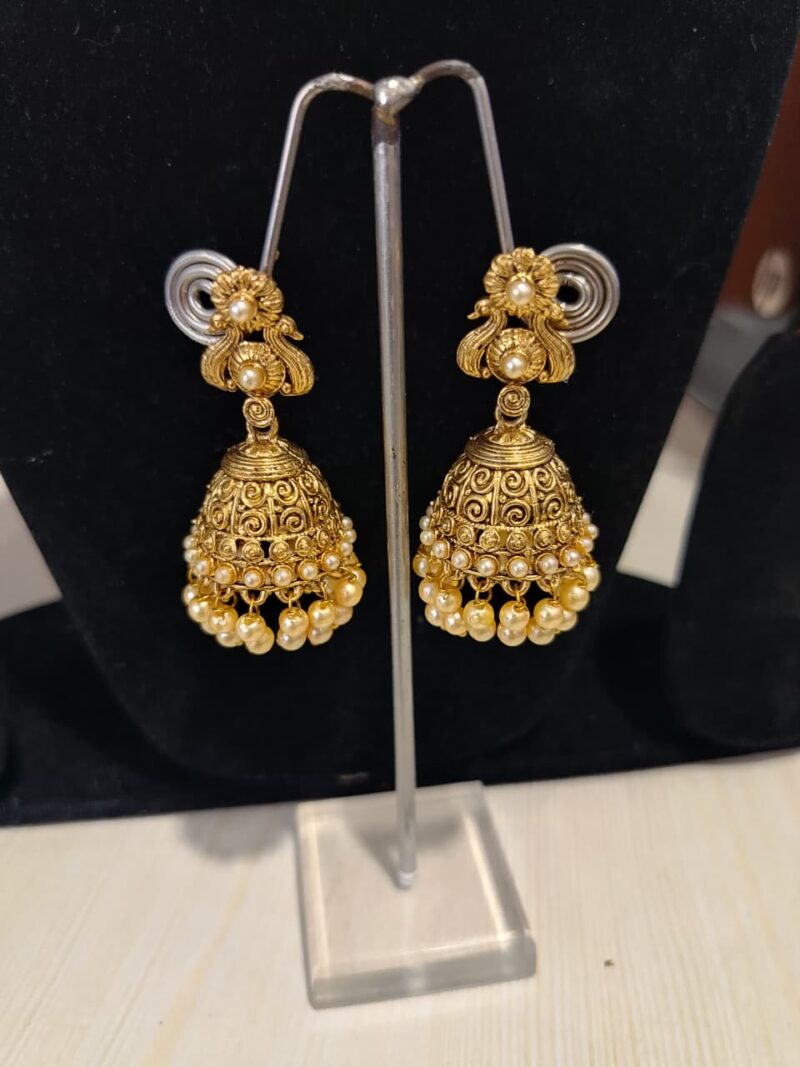Jhumka earrings